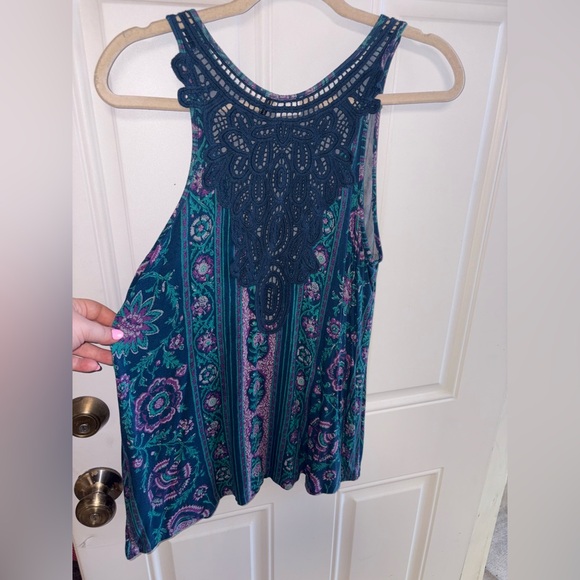 Anthropologie Akemi + Kin Epoca Crocheted Floral Top Medium - Picture 7 of 8